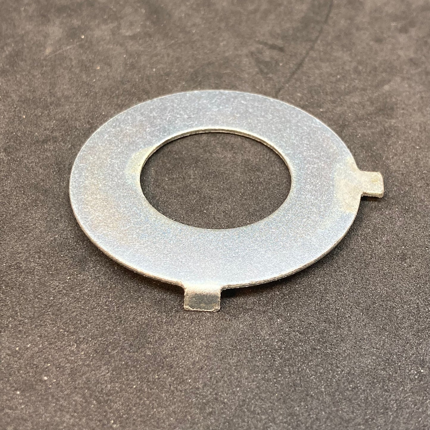 Flywheel lock washer