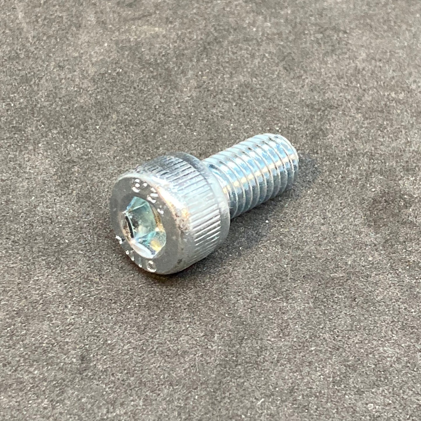 Brake Rotor Bolt (DIN 912 M8 x 16)