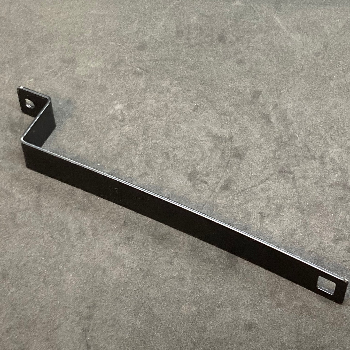 Battery bracket strip