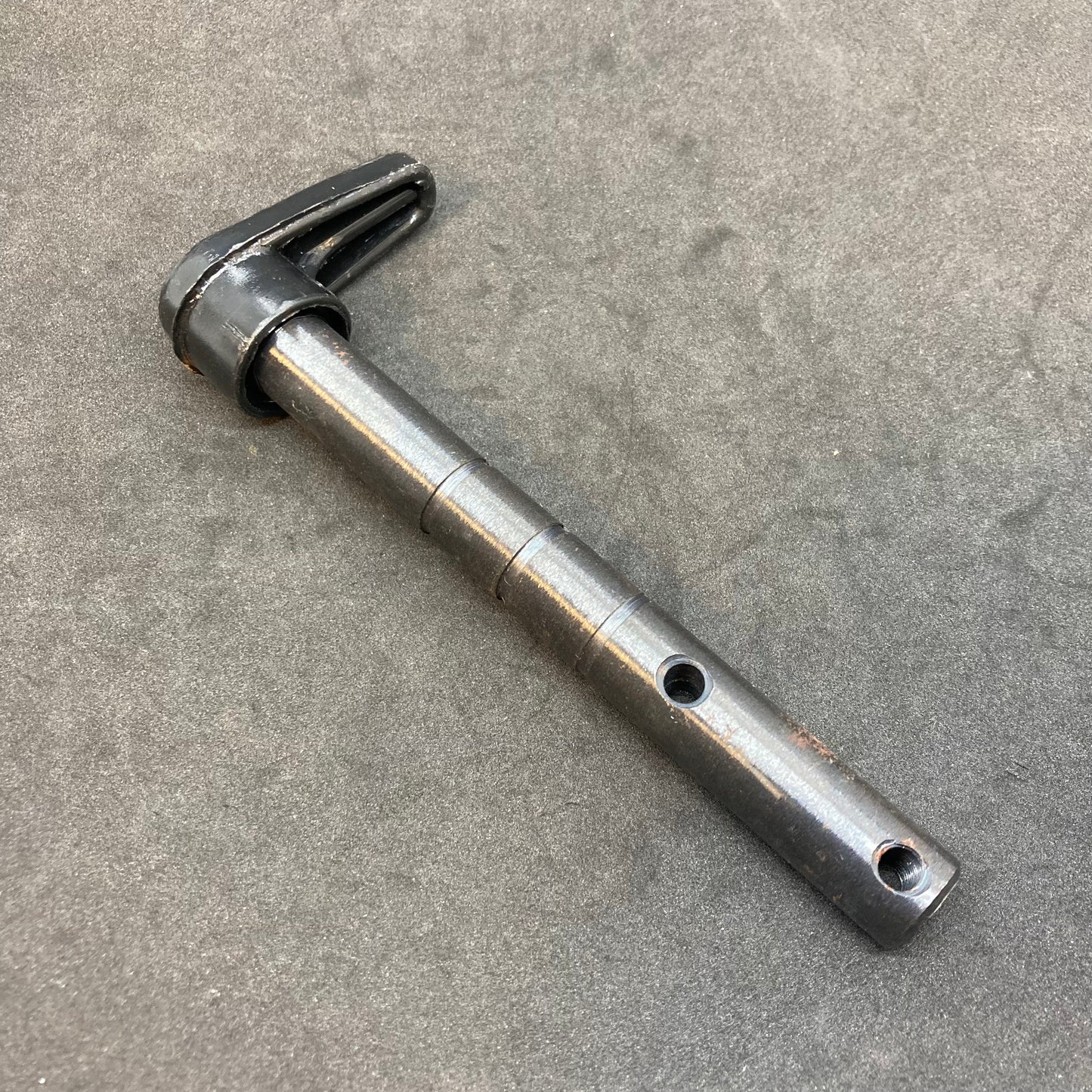 Parking brake handle (through 2013, drum brake system)