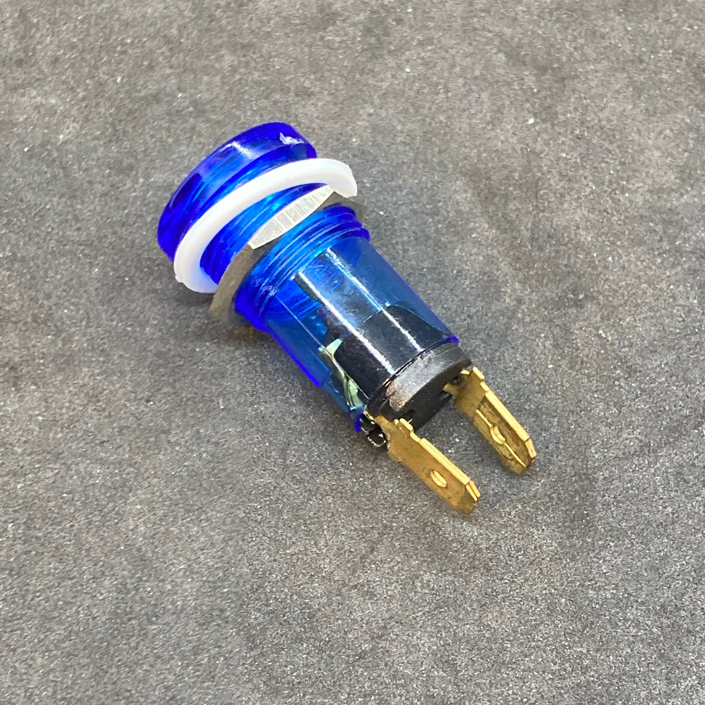 Indicator lamp high beam, through 2013
