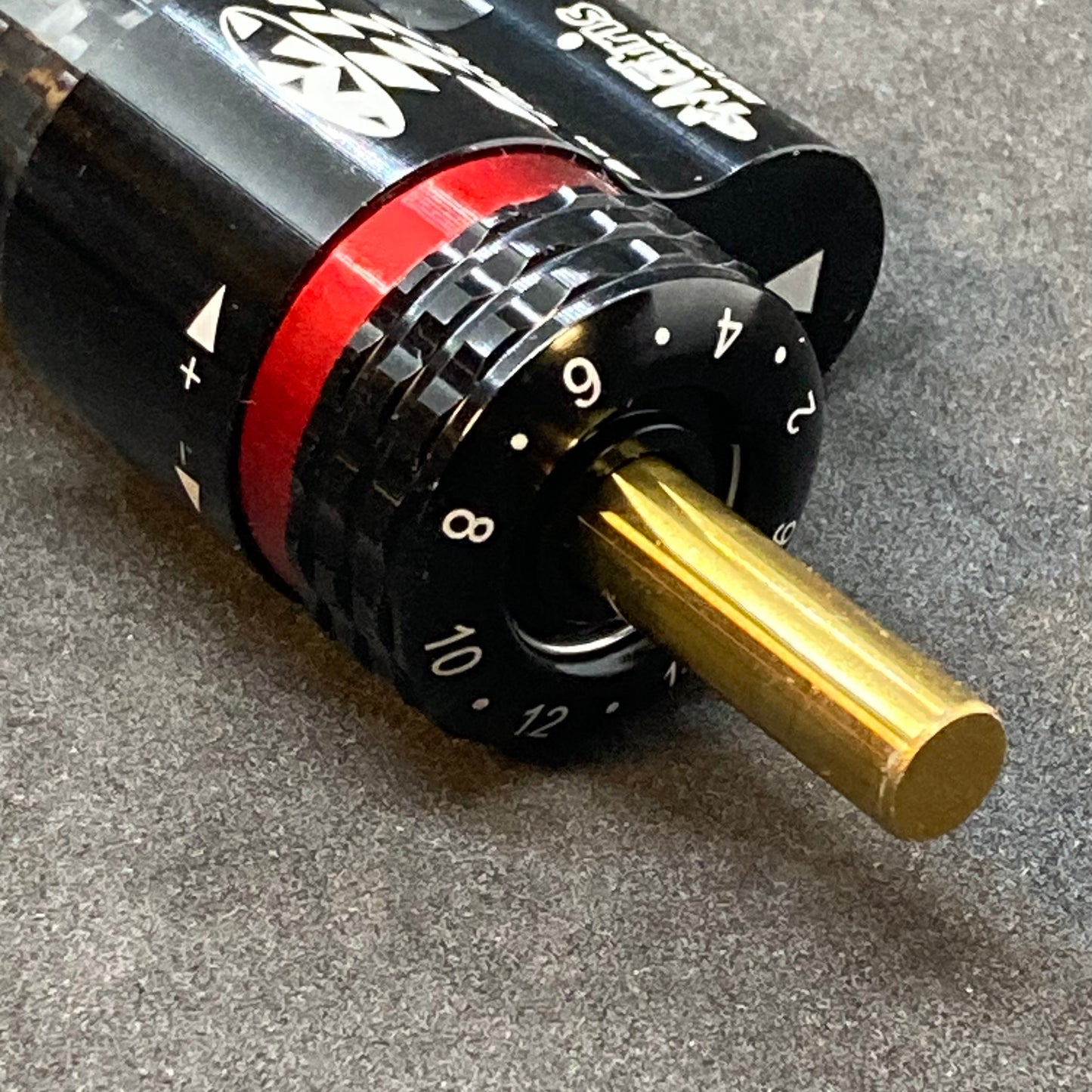 Steering damper (aftermarket, 2014+)