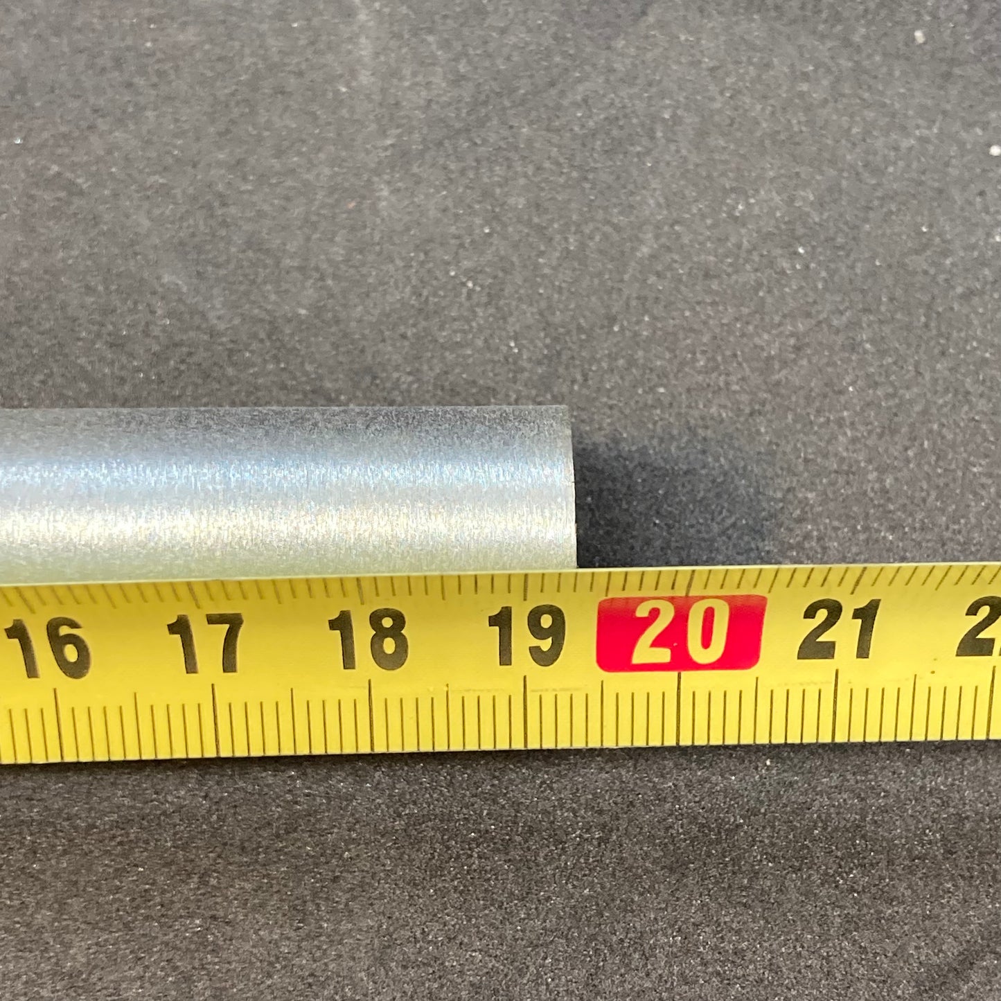 Silent block distance bushing for sidecar swingarm