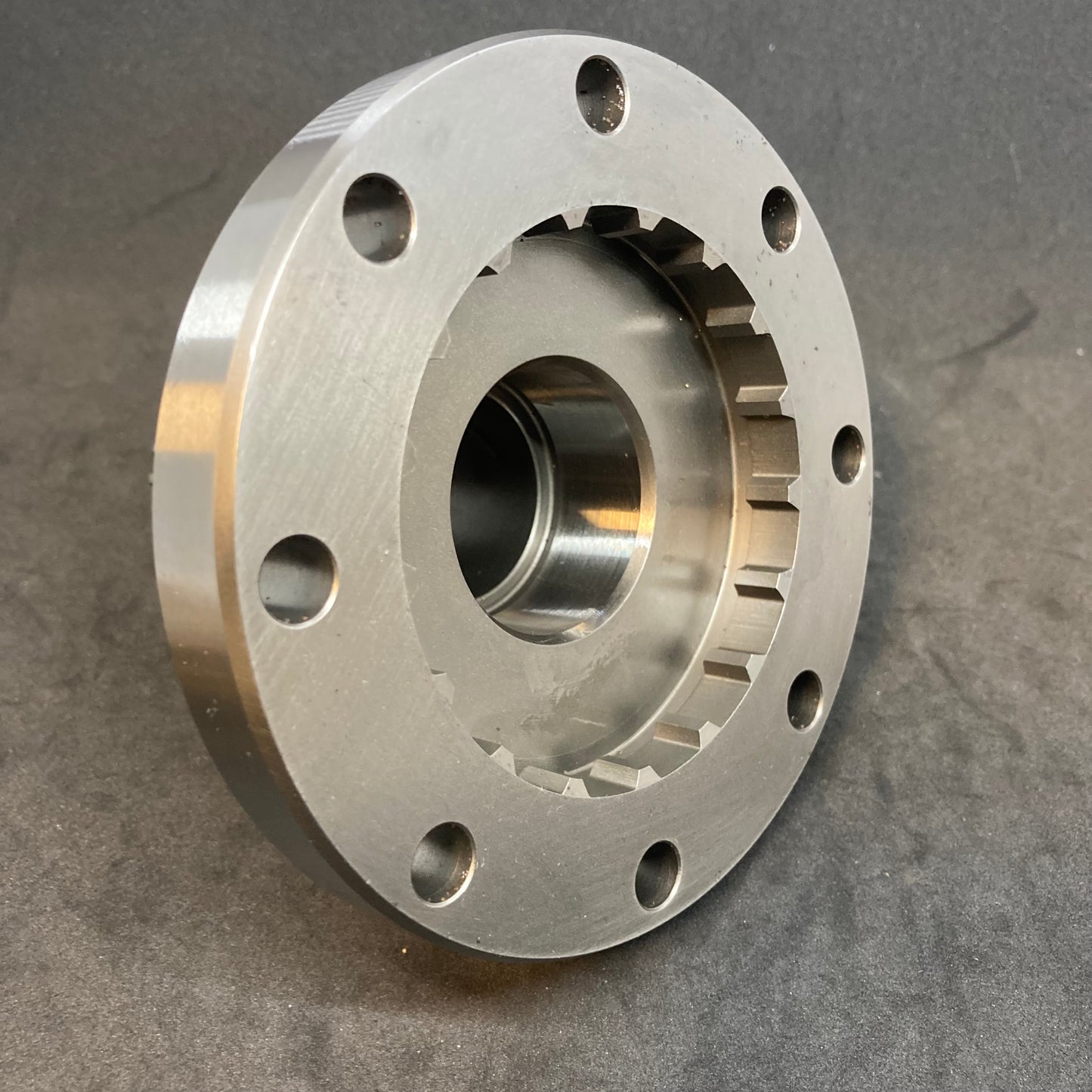 Driven Gear Hub (2WD)