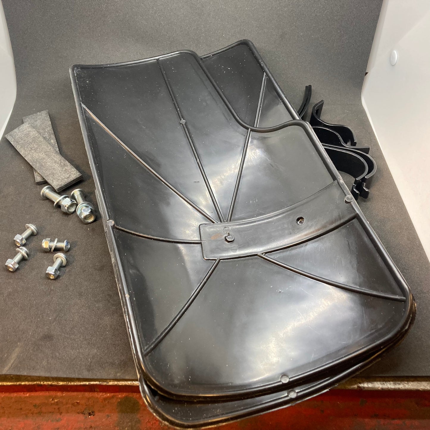 Leg Mud Guard Set