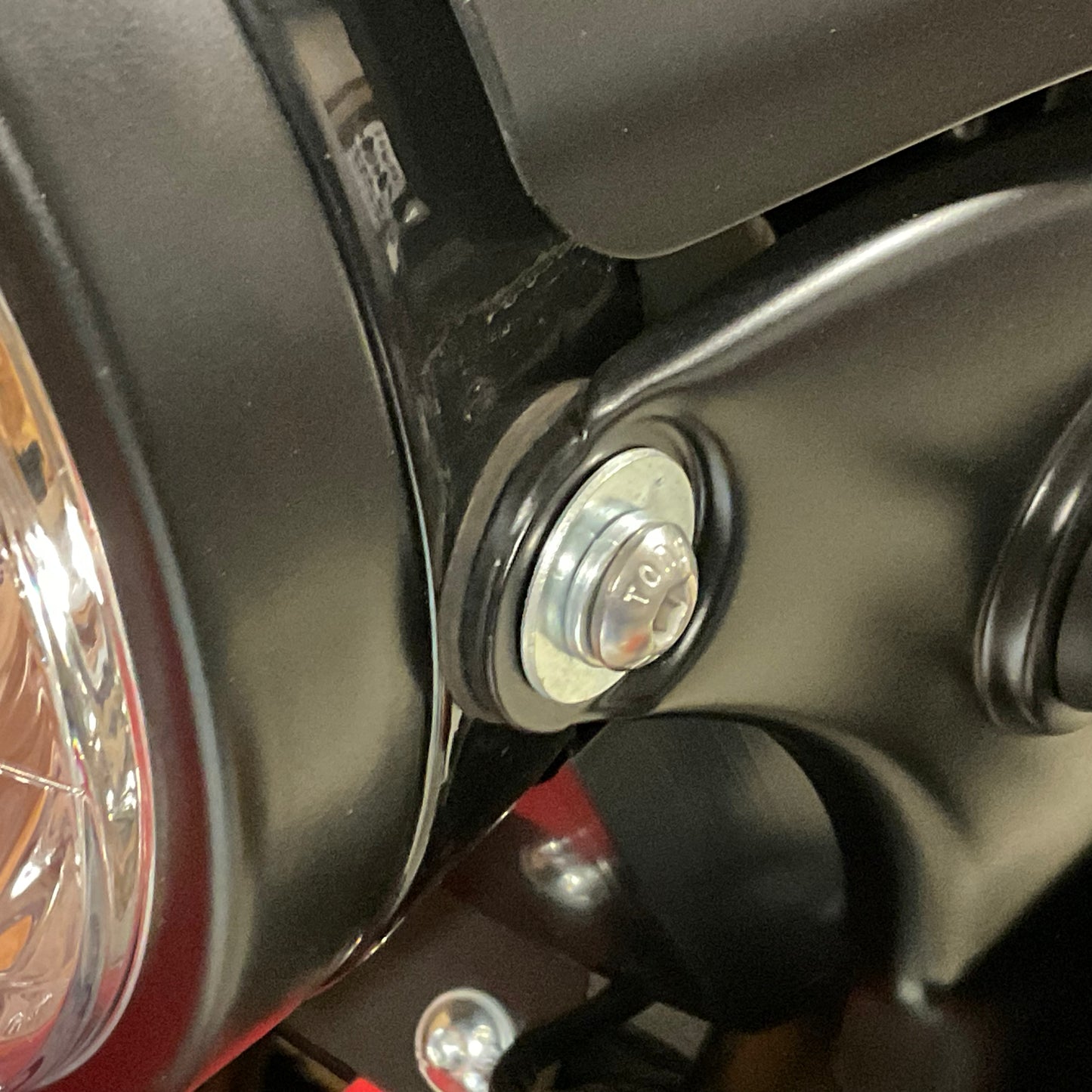 Headlight rubber pad
