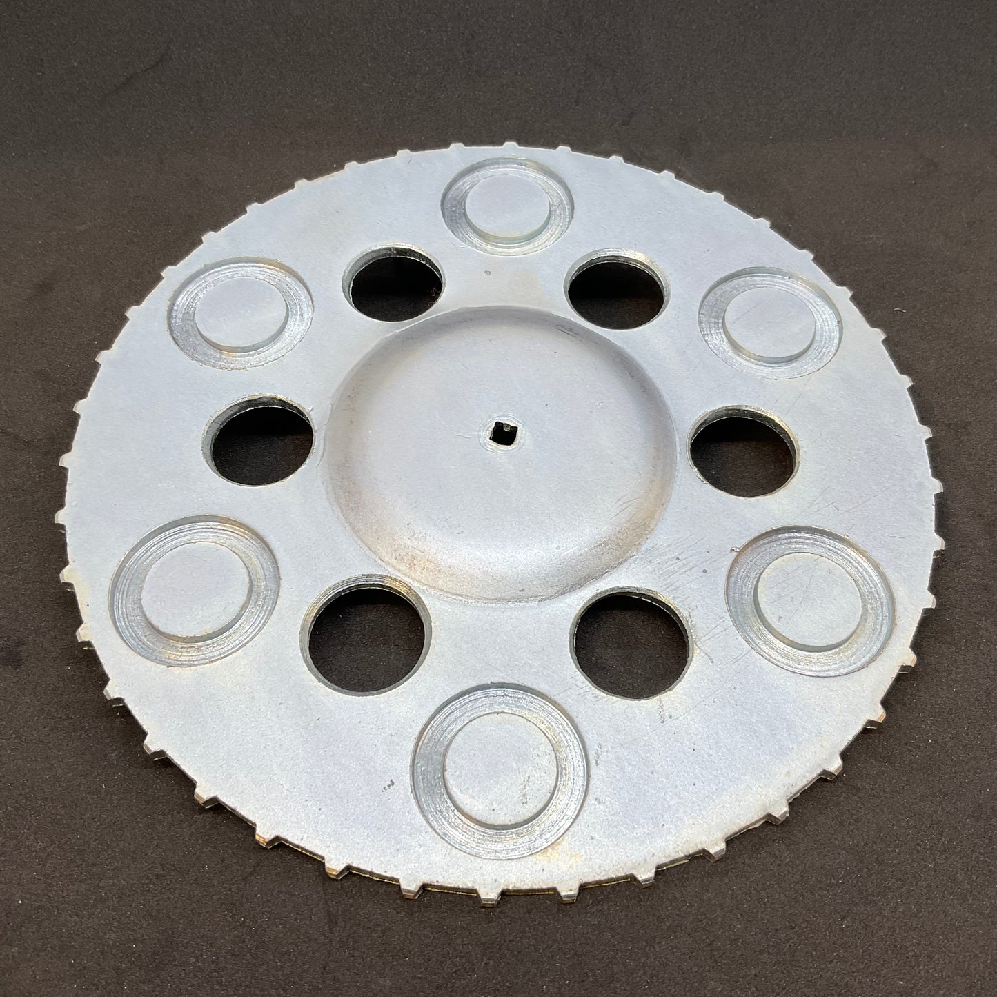 Clutch pressure plate