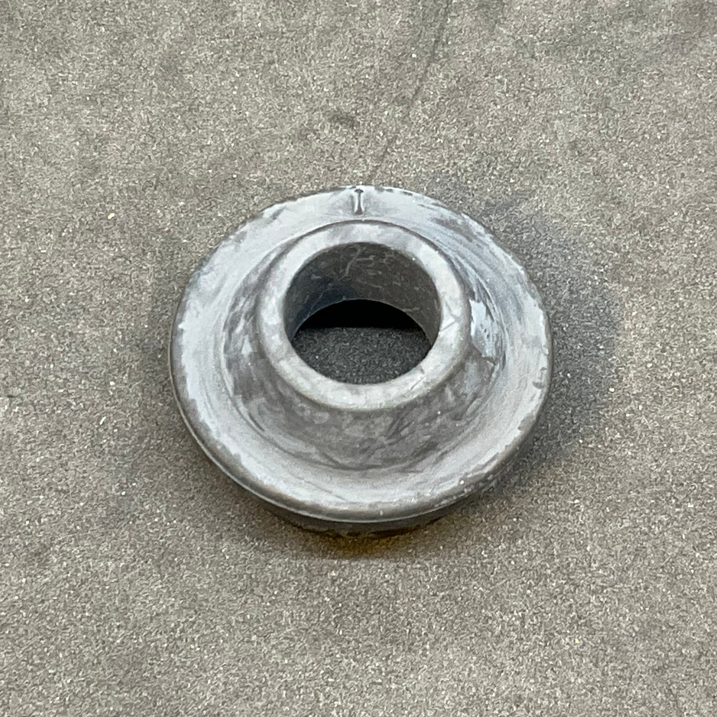 Pushrod tube seal (sealing cap)