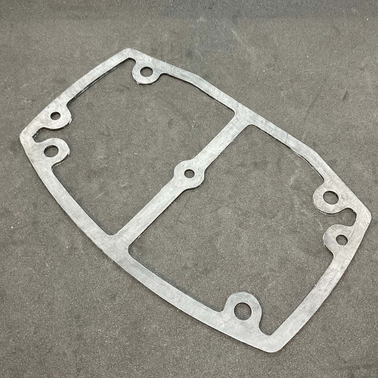 Valve cover gasket set 2019+, flat-cut silicone