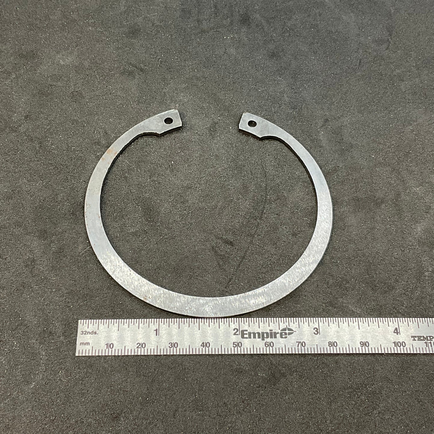 Crankshaft rear bearing internal circlip 80 x 2.0