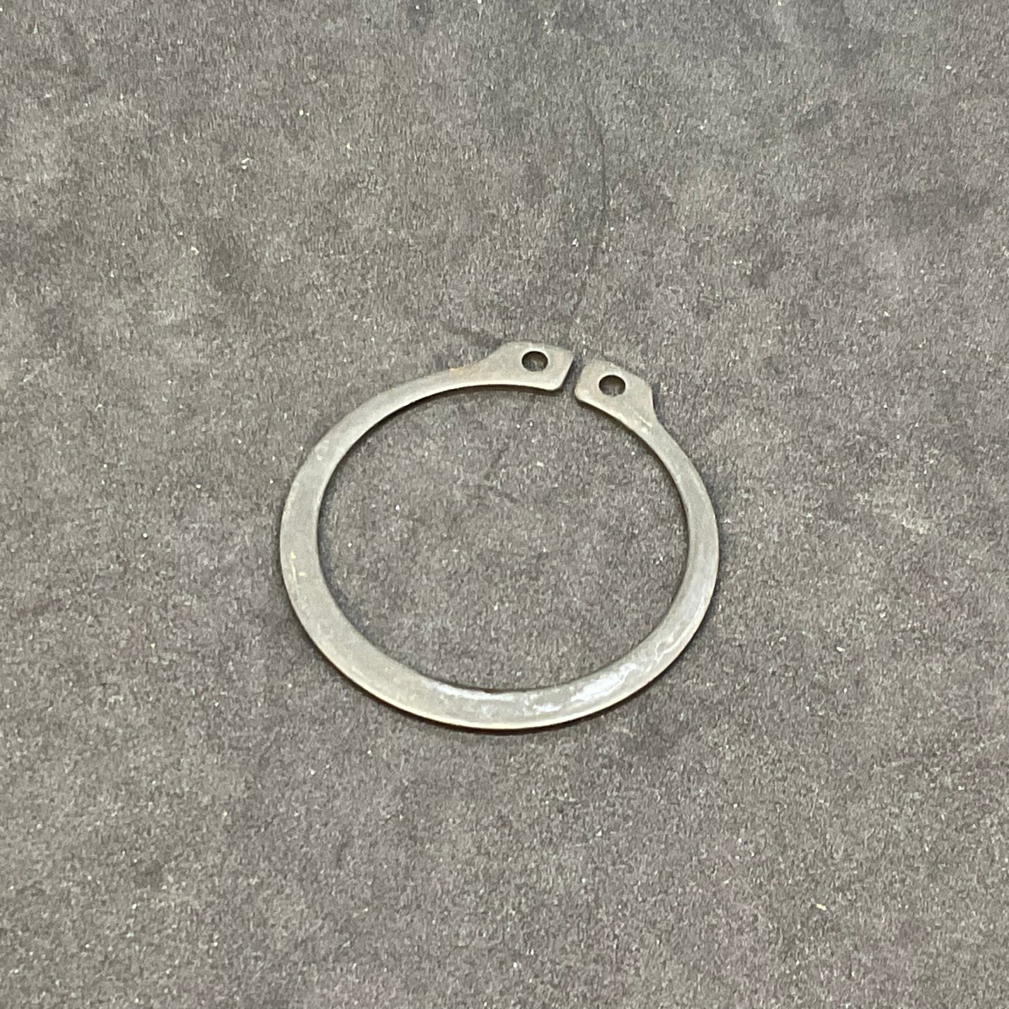 Crankshaft rear bearing circlip DIN 471 - 40 x 1.75