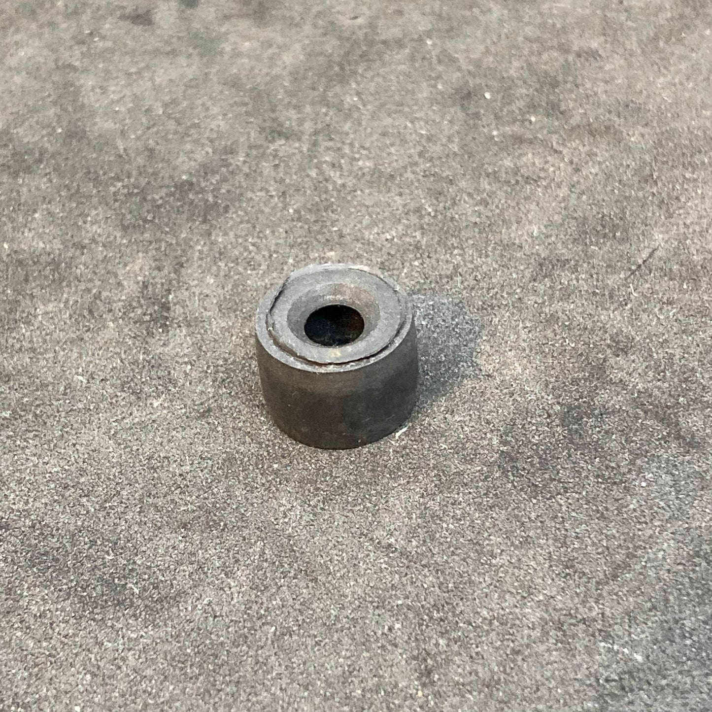 Clutch rod seal
