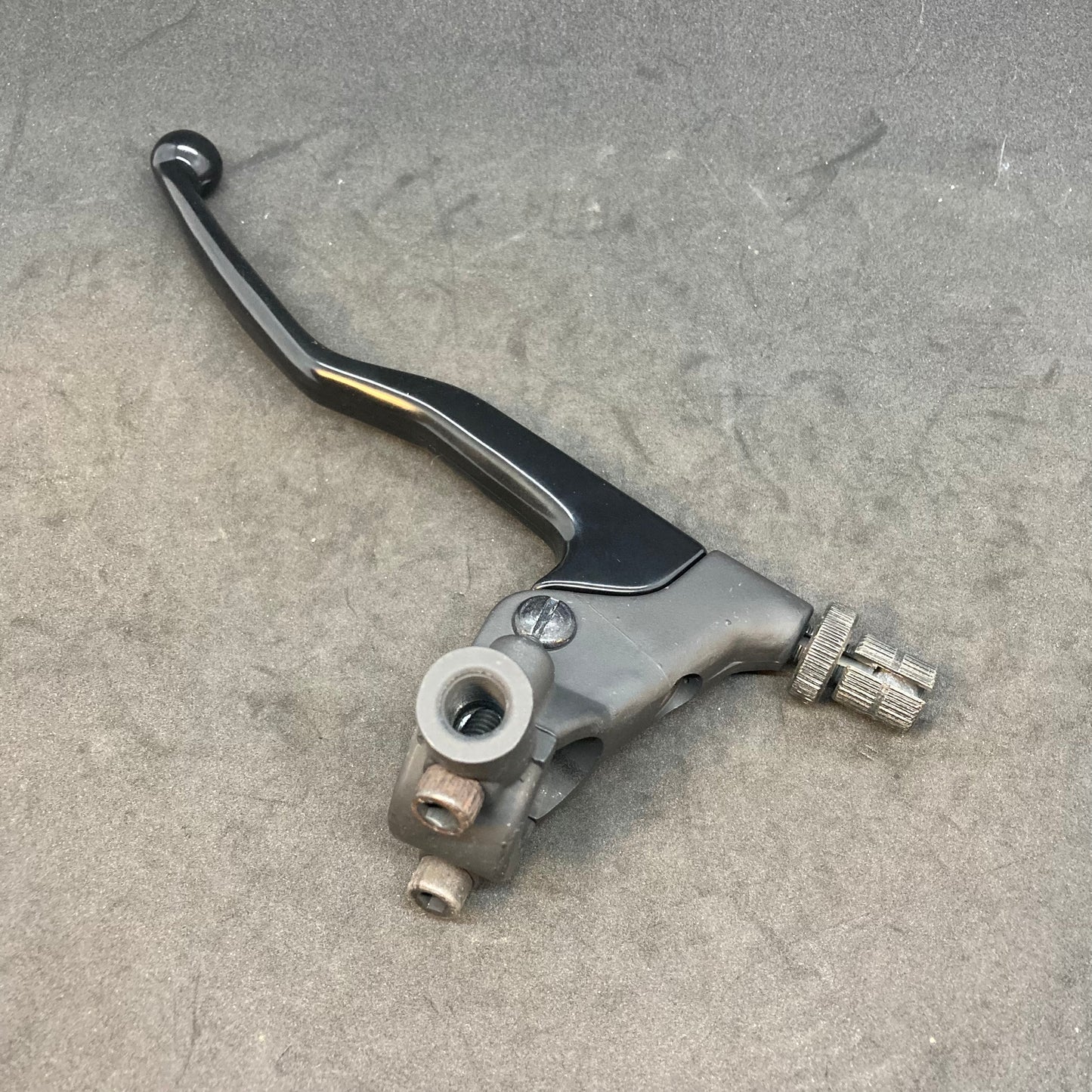Clutch lever and perch