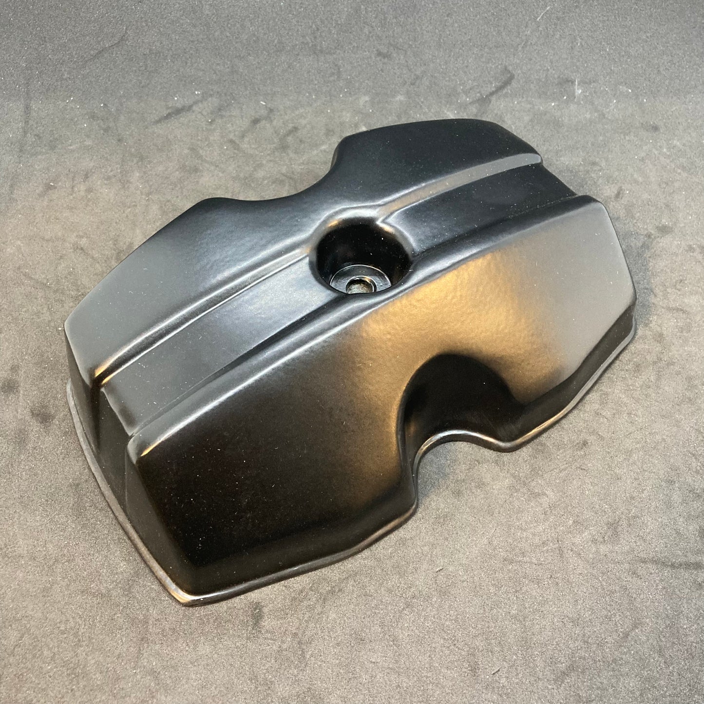 Cylinder head cover through 2018 black
