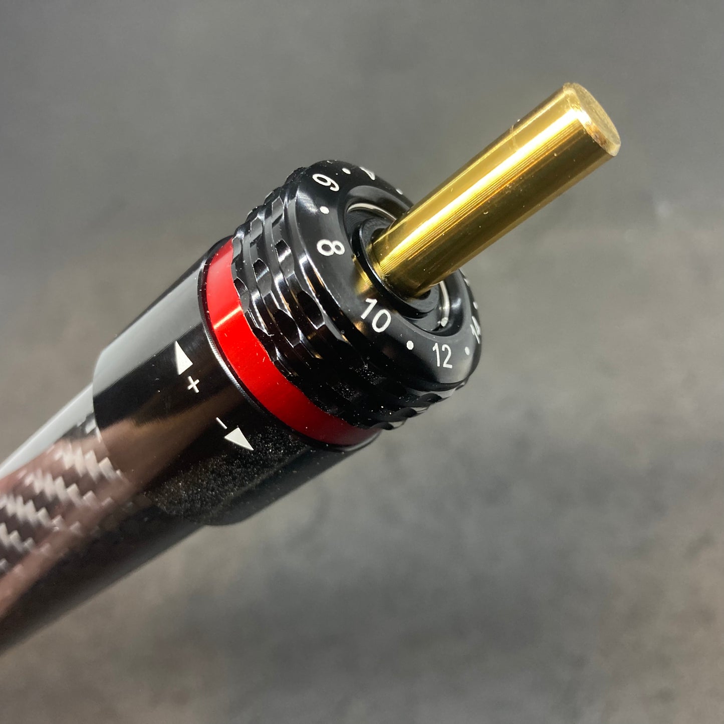 Steering damper (aftermarket, 2014+)