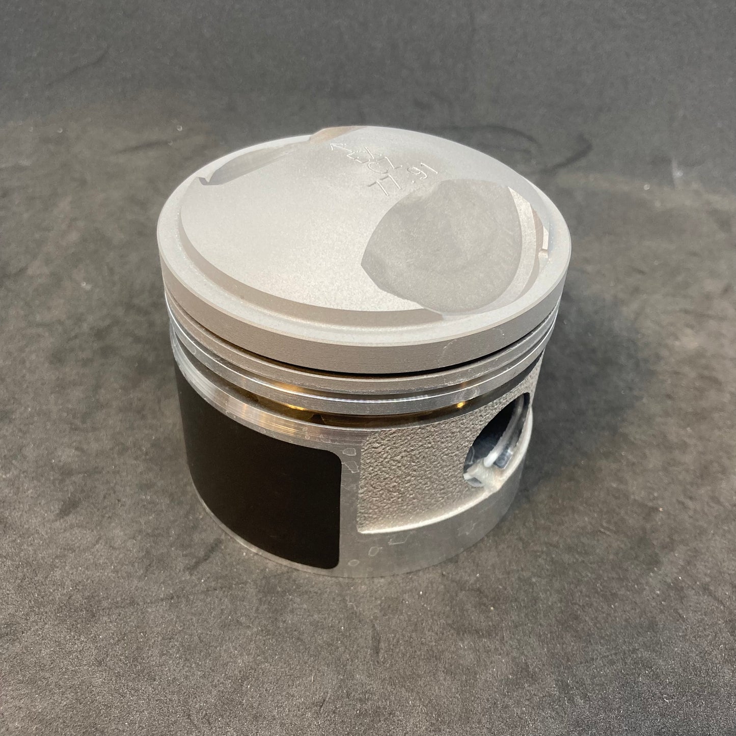 Piston with piston pin and retaining rings (2022+, high compression)