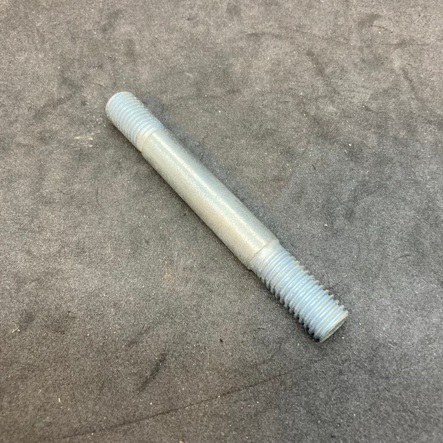2WD Mounting Stud, long