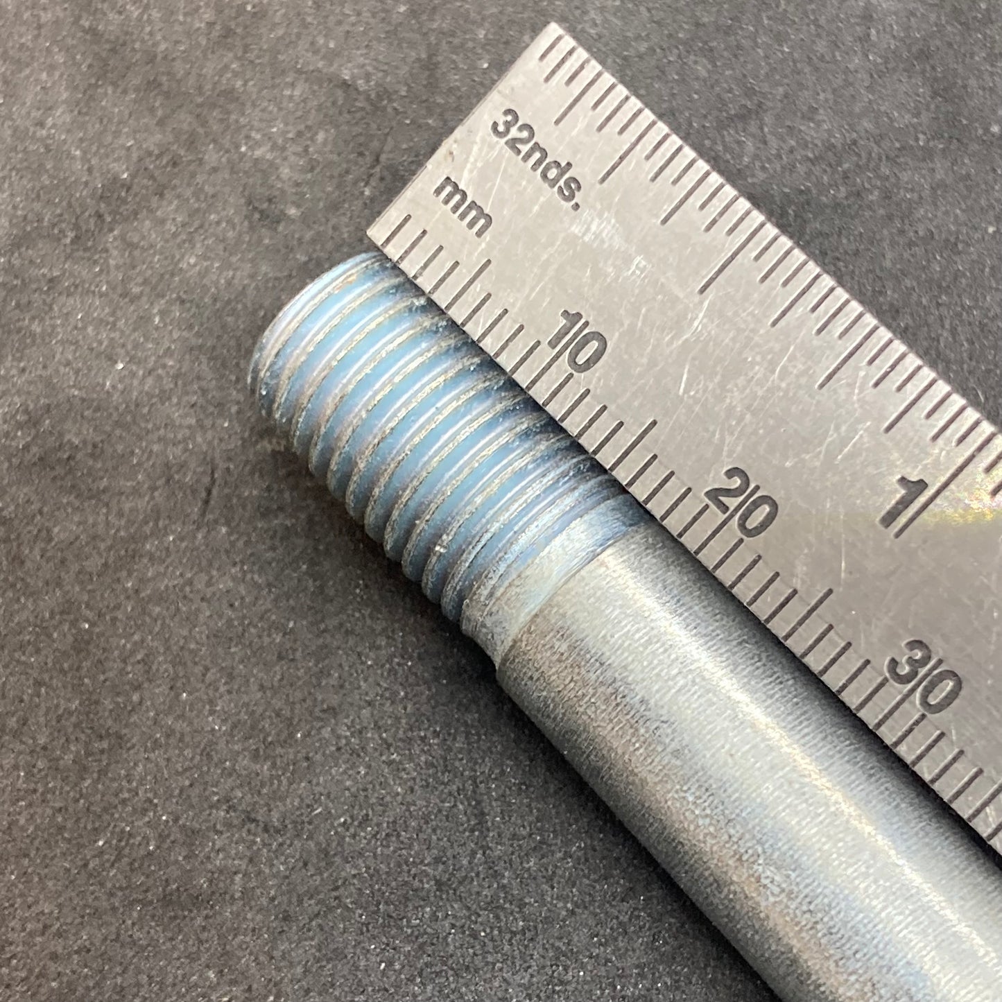 2WD Mounting Stud, long
