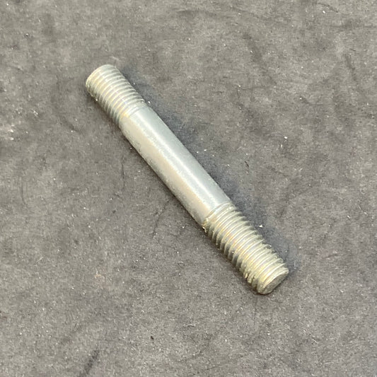 2WD Mounting Stud, short