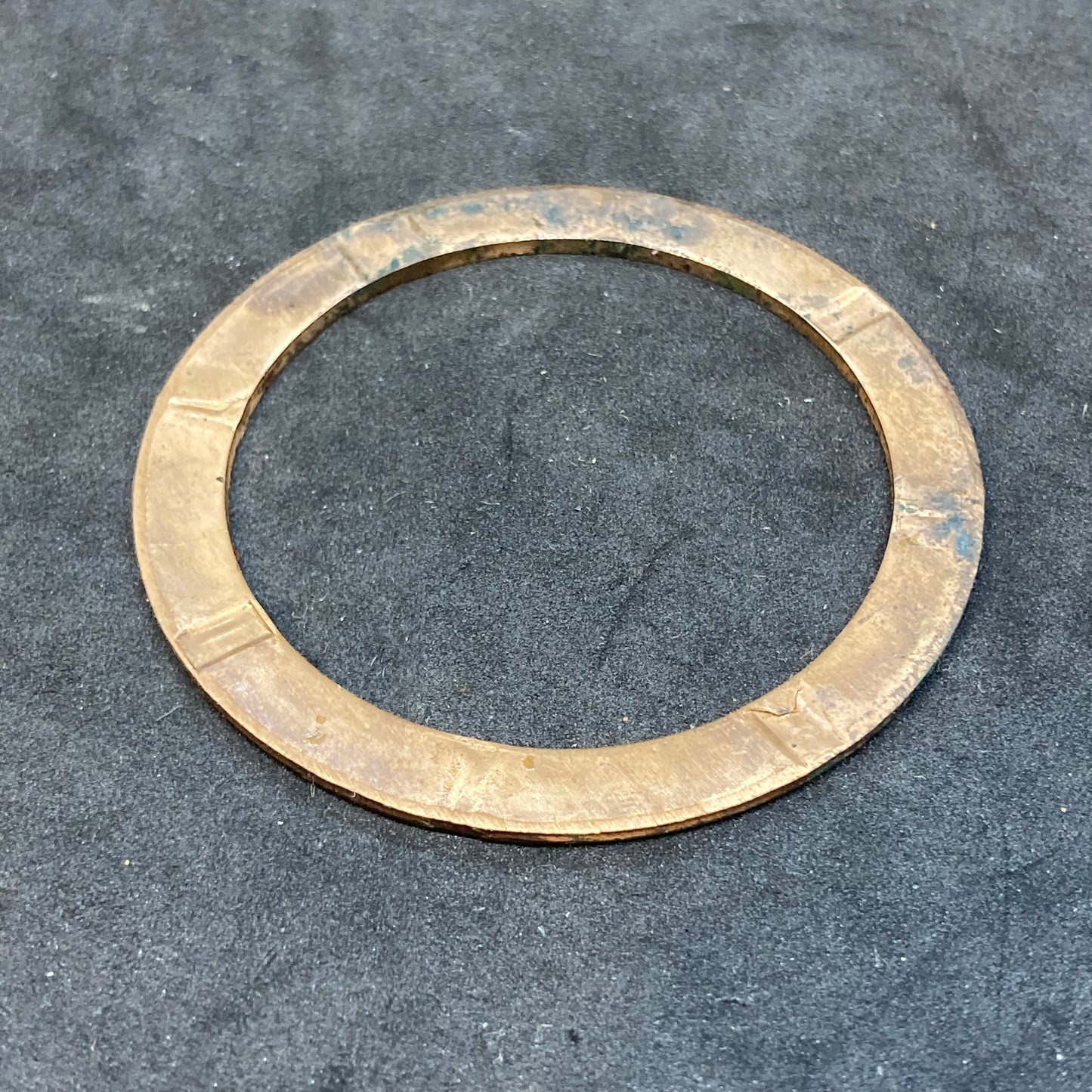 2WD final drive distance bushing
