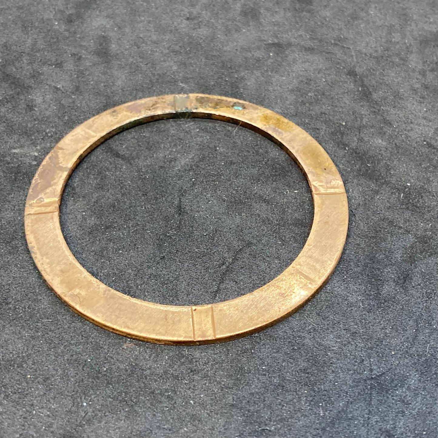 2WD final drive distance bushing