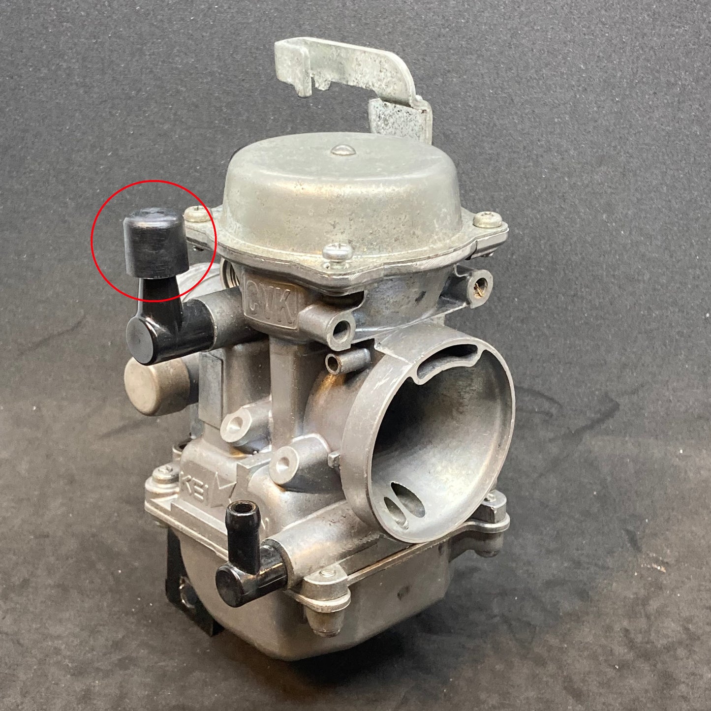 Carburetor vent cap