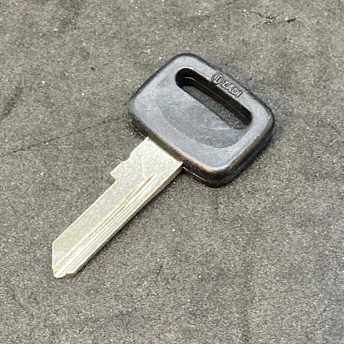 Key blank 2020+