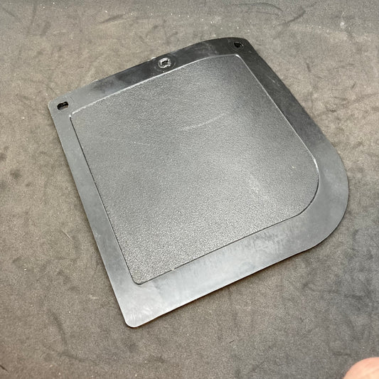 Front mud flap for rear fender