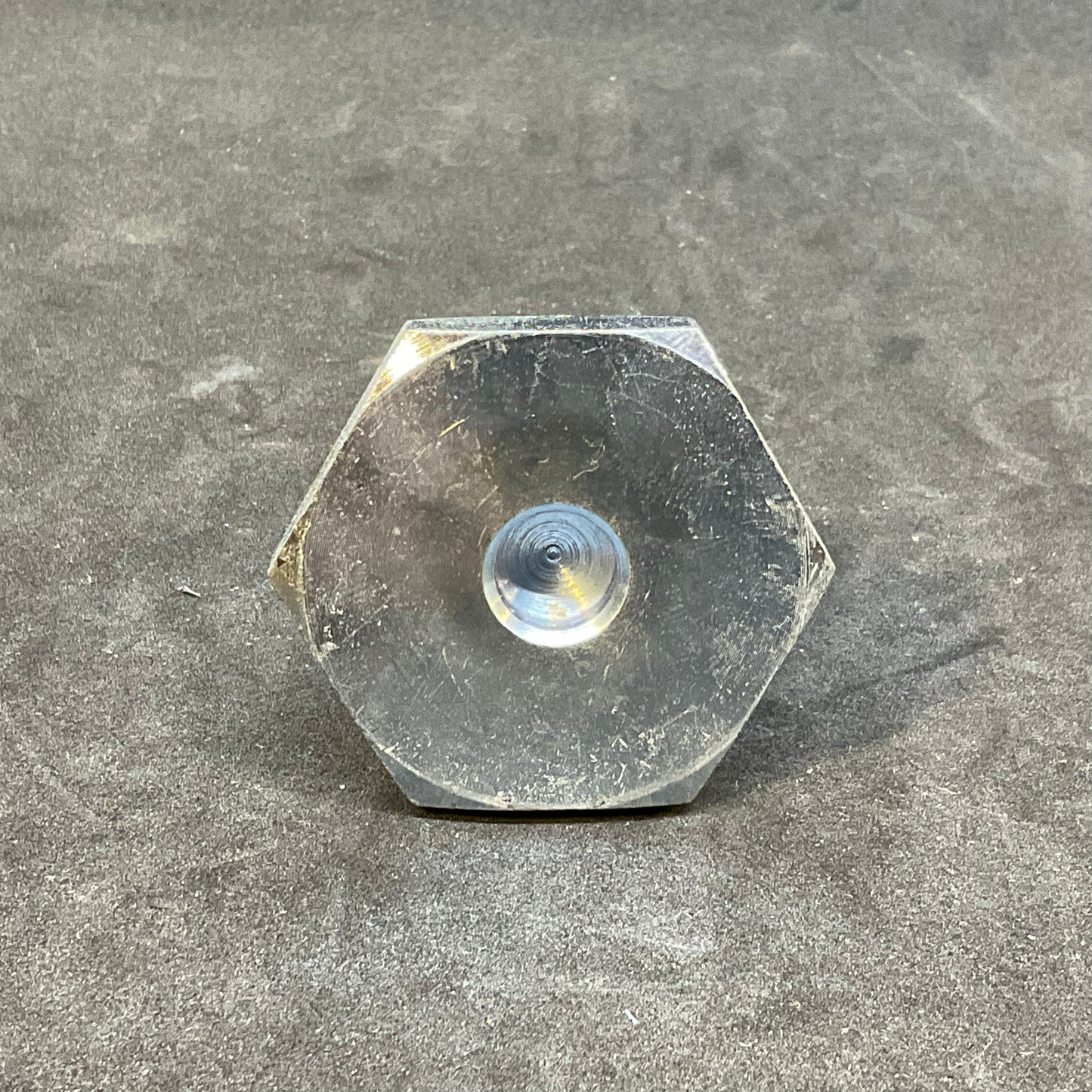 Flywheel bolt